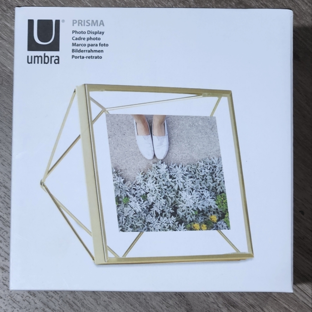 Umbra Prisma Geometric Gold Frame